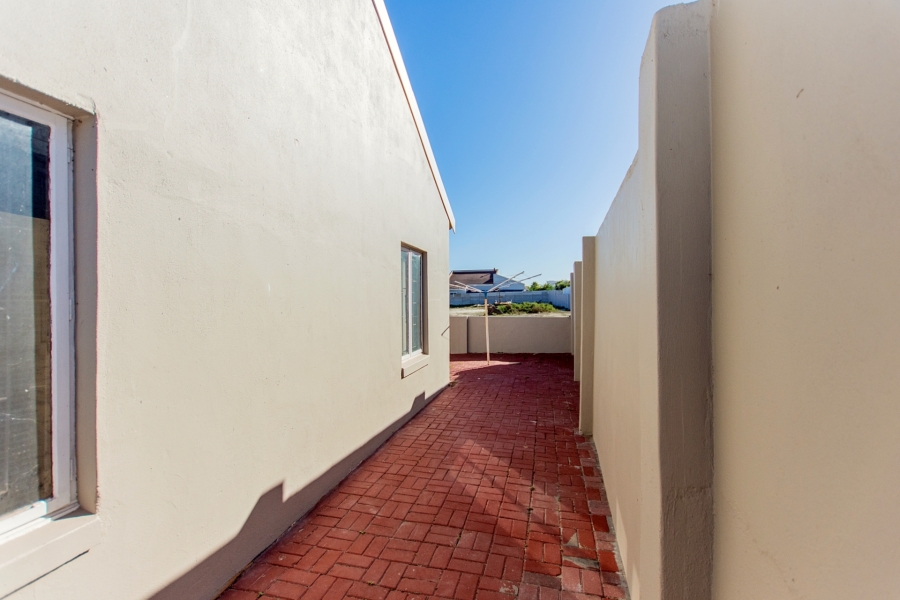 3 Bedroom Property for Sale in Port Owen Western Cape
